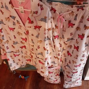 Soft comfy top and pant night set!🥰Size XL.Brand new w tags!